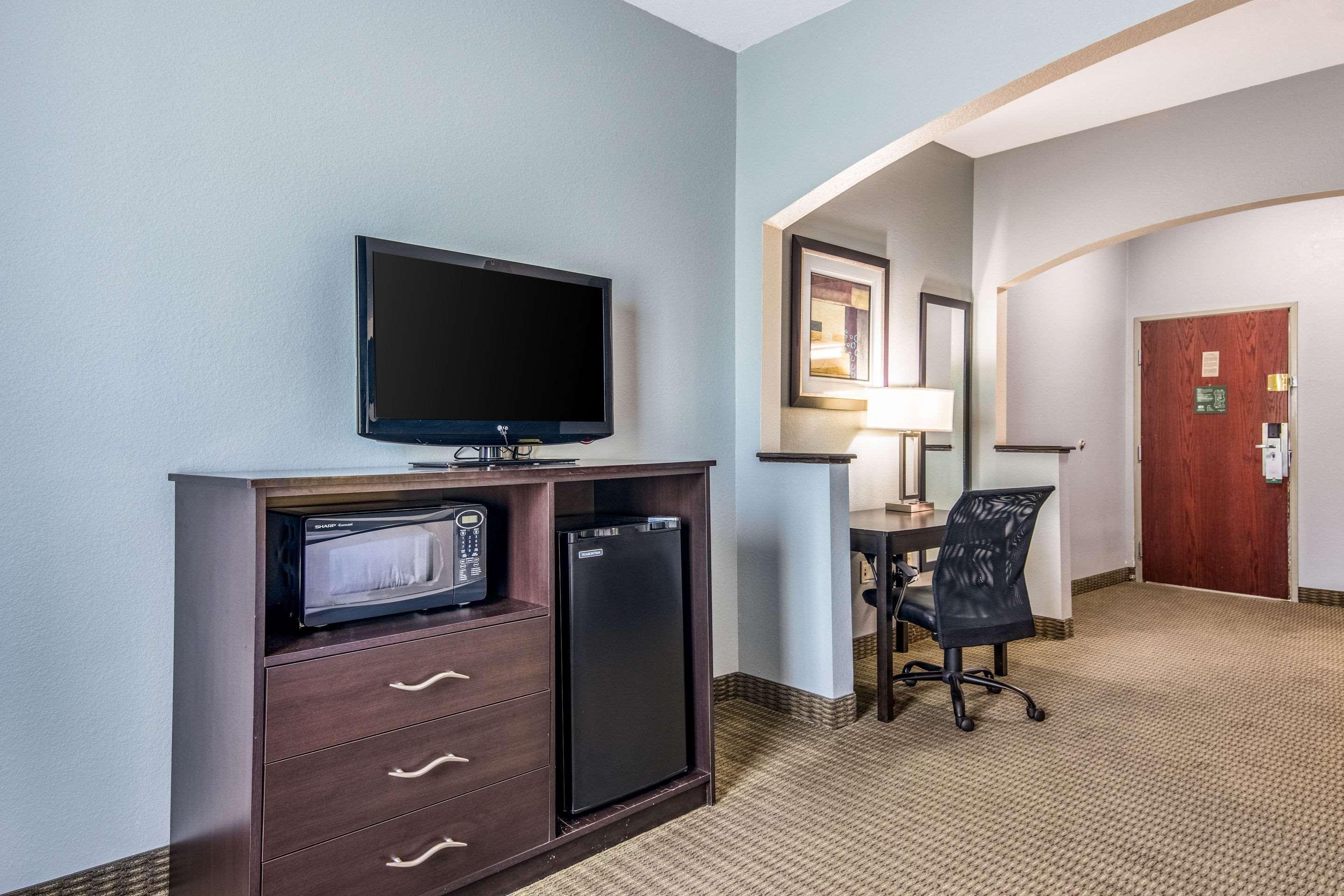 Quality Suites Maumelle - Little Rock Nw Εξωτερικό φωτογραφία