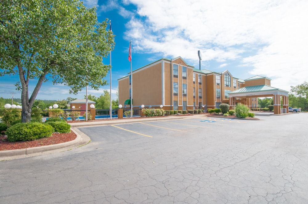 Quality Suites Maumelle - Little Rock Nw Εξωτερικό φωτογραφία